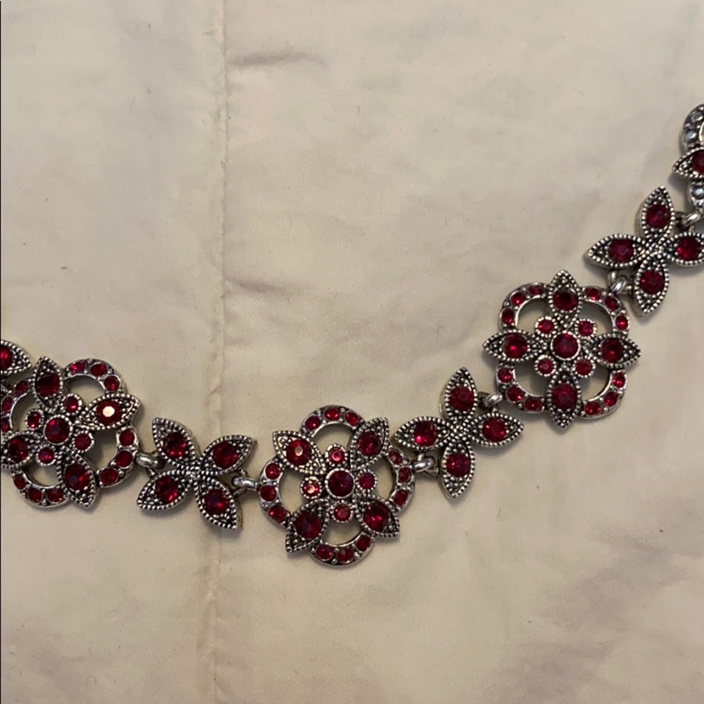 20 year old necklace - Picture 2 of 5